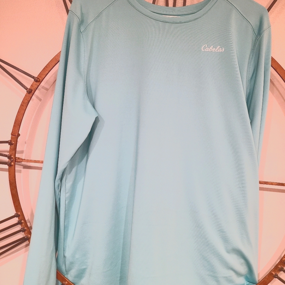 Cabelas womens cool core  rash guard